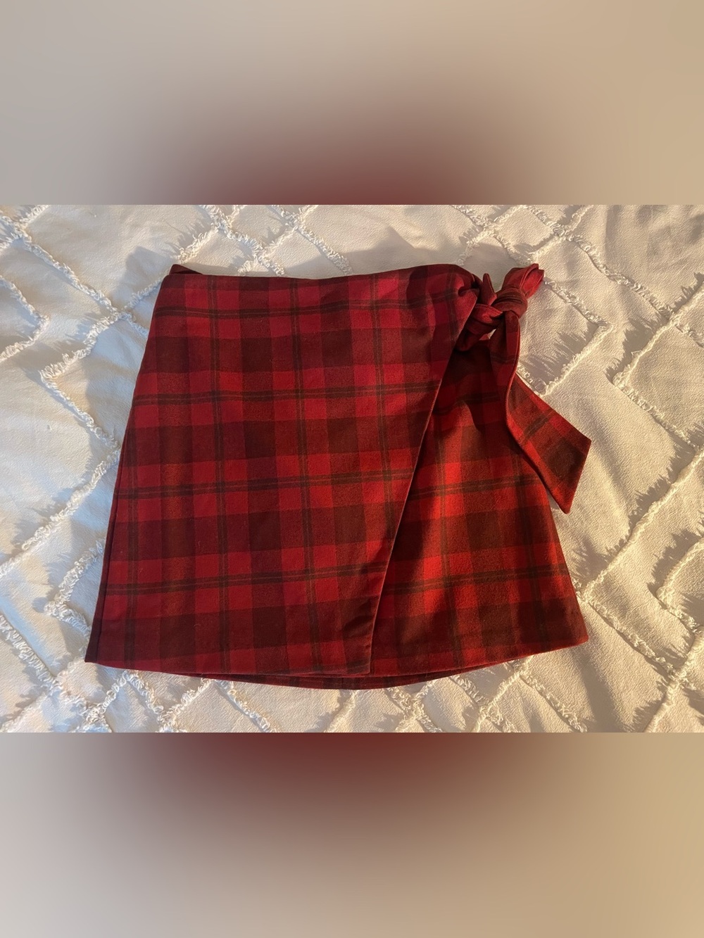 Aritzia Wilfred Red Tartan Skirt with Tie (size 2)